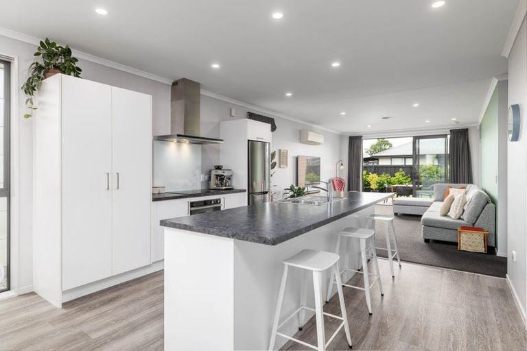 Photo of property in 22 George West Square West, Wigram, Christchurch, 8025