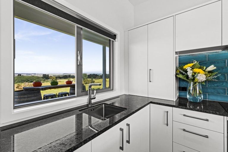 Photo of property in 201 Crownthorpe Road, Crownthorpe, Hastings, 4179