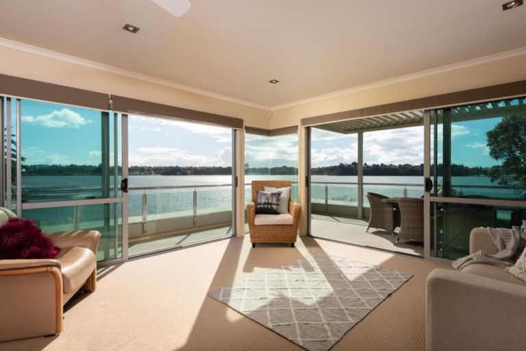 Photo of property in 10 Azores Way, Welcome Bay, Tauranga, 3112