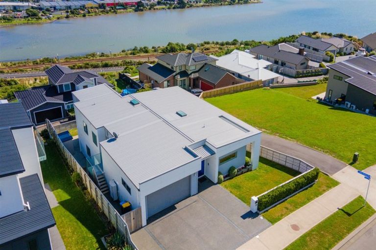 Photo of property in 76 John Burke Drive, Aotea, Porirua, 5024