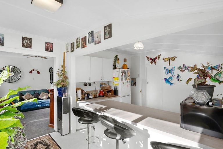 Photo of property in 223 High Street North, Carterton, 5713