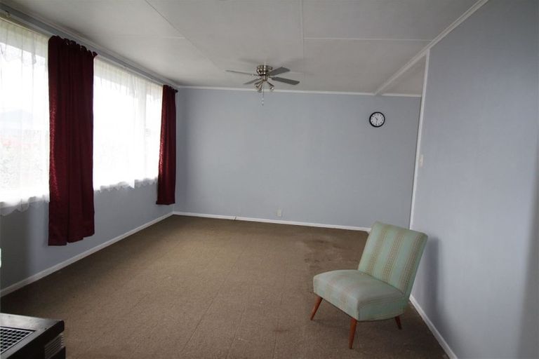 Photo of property in 1 Jordan Place, Tirau, 3410