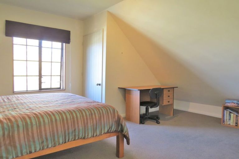 Photo of property in 96b Kent Street, Carterton, 5713