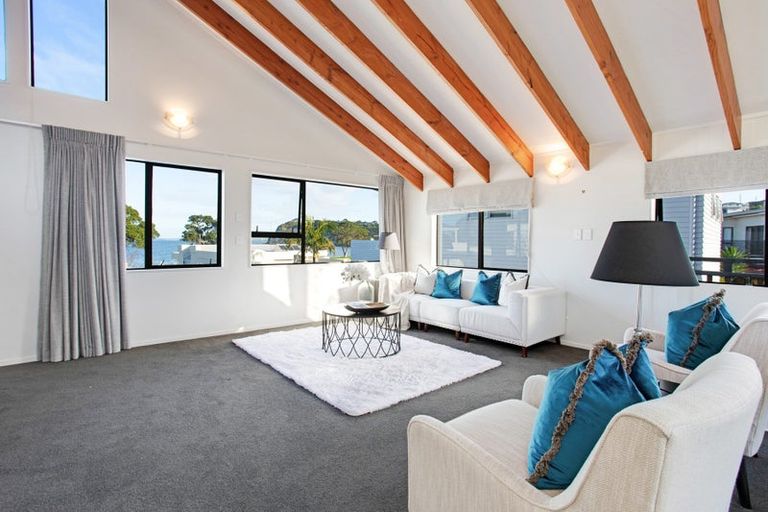 Photo of property in 42a Matakatia Parade, Matakatia, Whangaparaoa, 0930