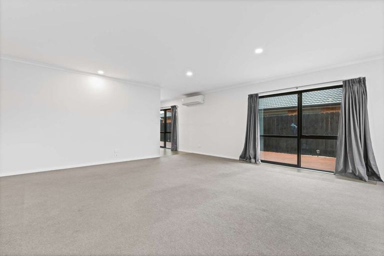 Photo of property in 28 Carroll Place, Owhata, Rotorua, 3010