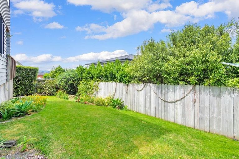 Photo of property in 14 Platinum Rise, Ranui, Auckland, 0612