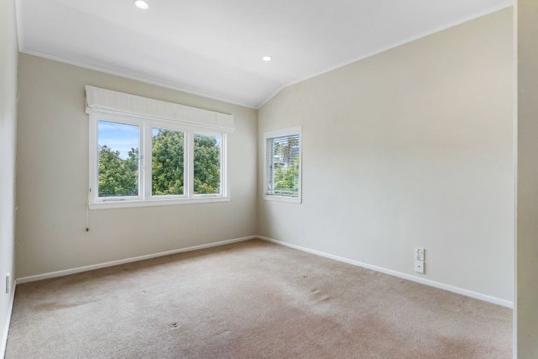 Photo of property in 206 Hurstmere Road, Takapuna, Auckland, 0622