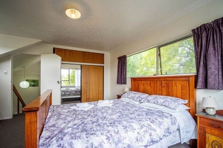 Photo of property in 2/7 Kipax Place, Riccarton, Christchurch, 8011