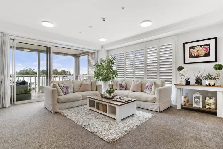 Photo of property in 259 Hibiscus Drive, Orewa, 0931