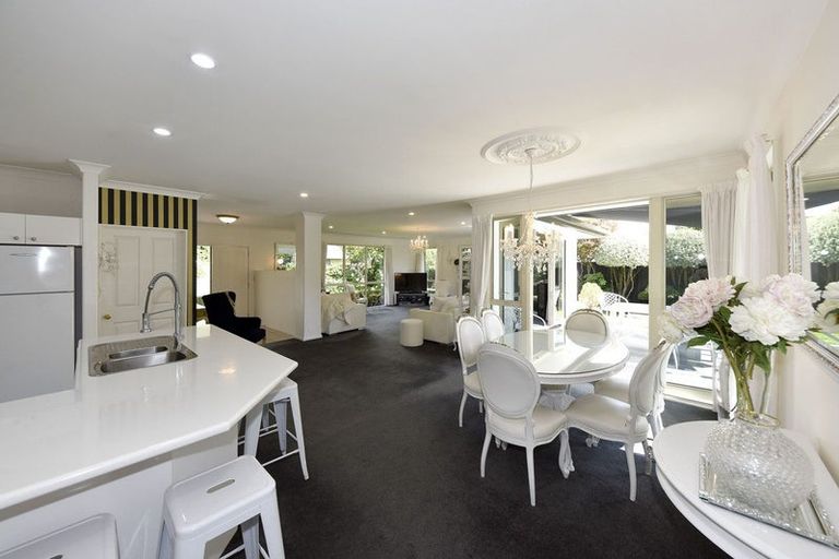 Photo of property in 96a Milns Road, Halswell, Christchurch, 8025