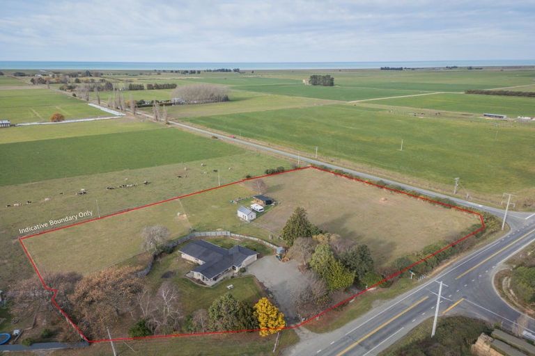 Photo of property in 690 Seadown Road, Seadown, Timaru, 7973