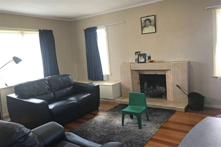 Photo of property in 6 Gordon Road, Papatoetoe, Auckland, 2025