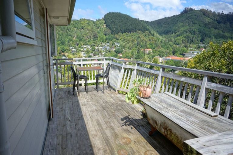 Photo of property in 98 Mount Street, Nelson South, Nelson, 7010
