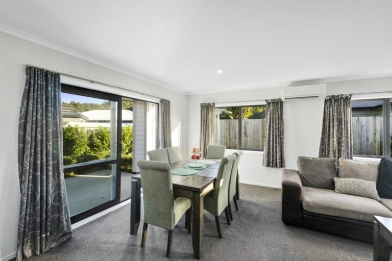 Photo of property in 100 Farmer Crescent, Taita, Lower Hutt, 5011