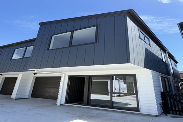 Photo of property in 40b Centorian Drive, Windsor Park, Auckland, 0632