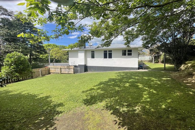 Photo of property in 82 Brois Street, Frankleigh Park, New Plymouth, 4310