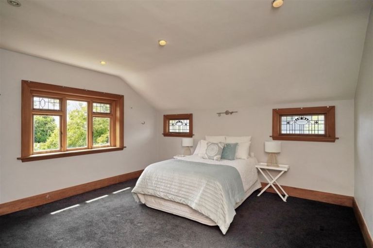 Photo of property in 205 Blighs Road, Strowan, Christchurch, 8052