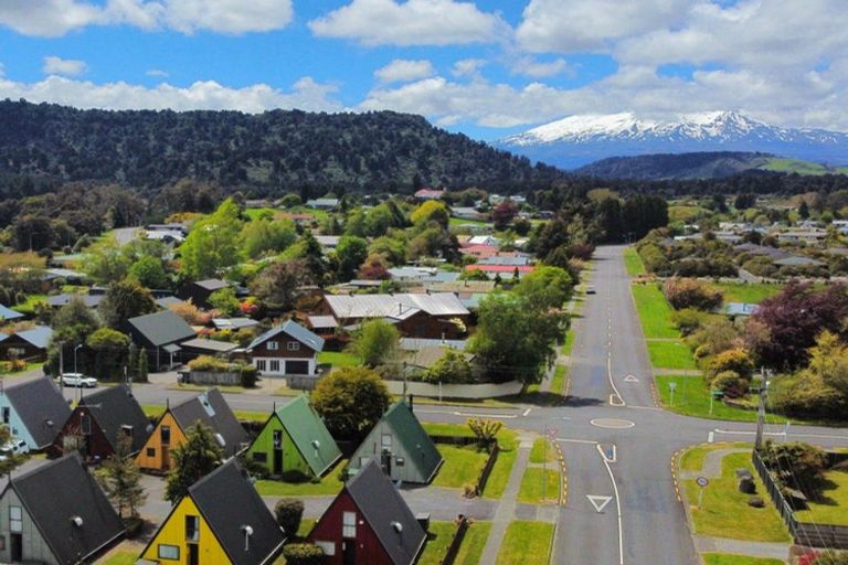Photo of property in 20 Shannon Street, Ohakune, 4625
