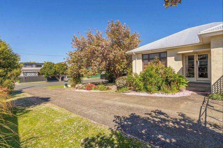 Photo of property in 20 Totara Street, Georgetown, Invercargill, 9812