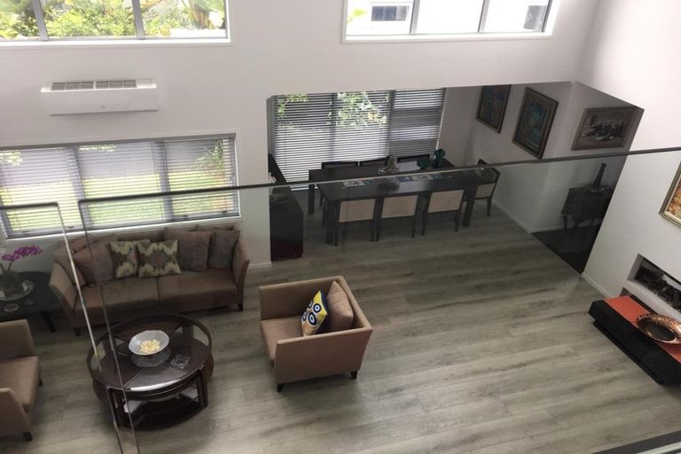 Photo of property in 8 Tuatini Place, Long Bay, Auckland, 0630