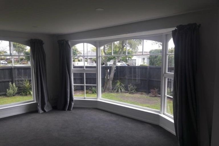 Photo of property in 1/484 Ilam Road, Bryndwr, Christchurch, 8052