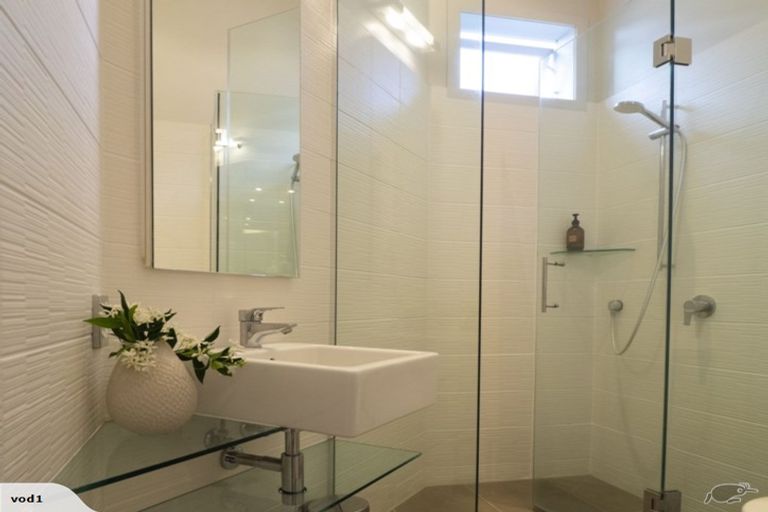 Photo of property in 17 Grosvenor Street, Grey Lynn, Auckland, 1021