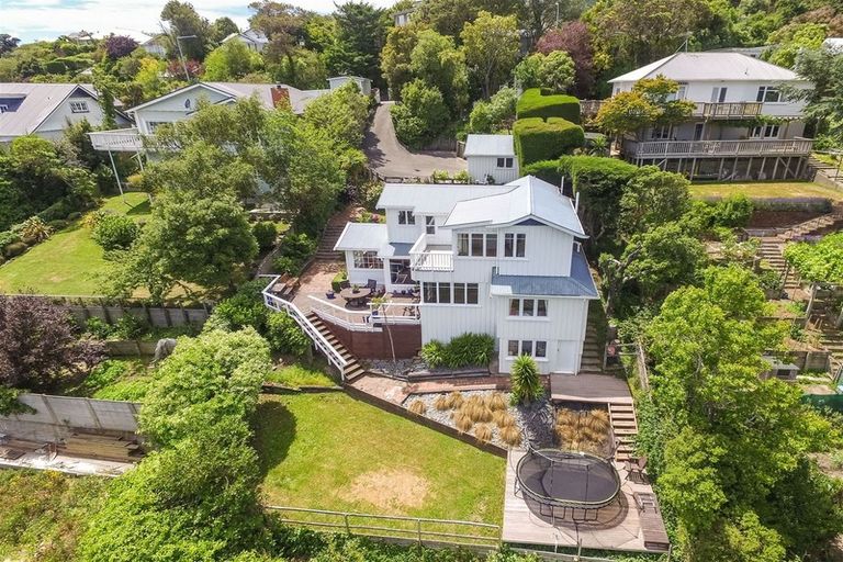 Photo of property in 108 Dyers Pass Road, Cashmere, Christchurch, 8022