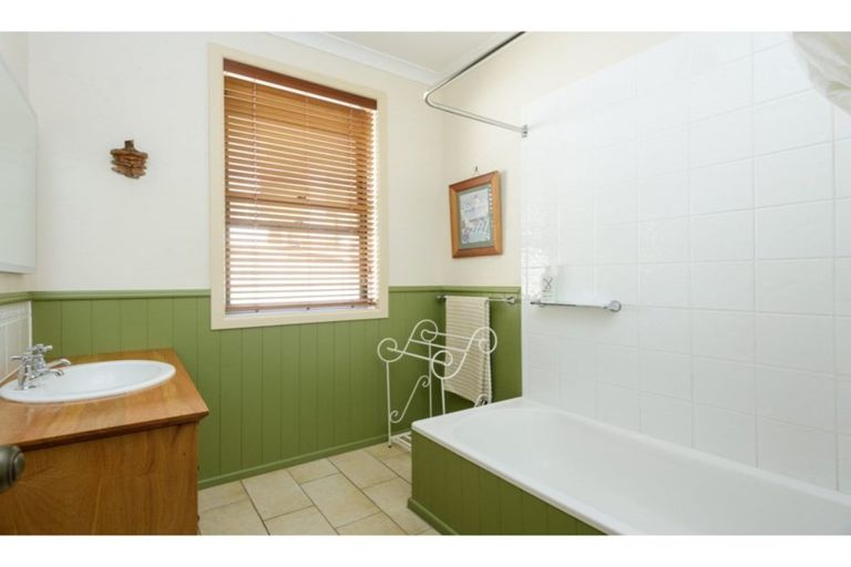 Photo of property in 50 La Colina Place, Bethlehem, Tauranga, 3110