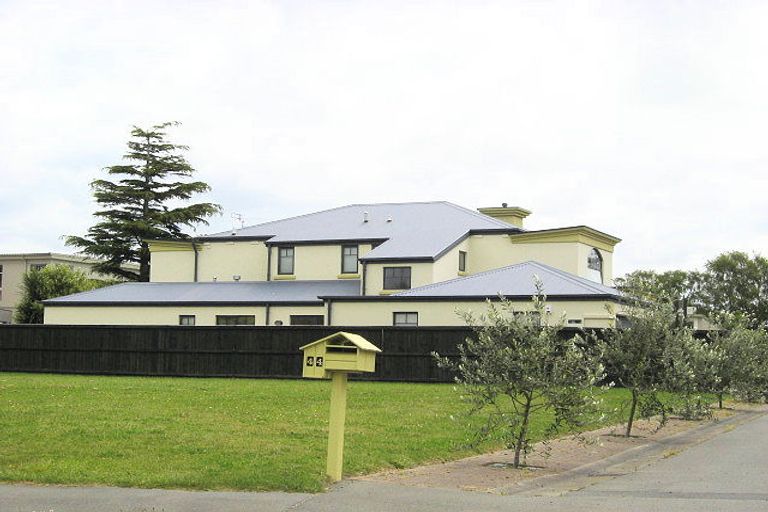 Photo of property in 44 Chateau Drive, Burnside, Christchurch, 8053