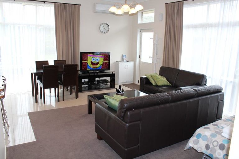 Photo of property in 38 Henson Road, Whitford, Howick, 2571