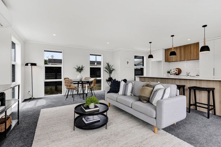 Photo of property in 33a List Street, Welbourn, New Plymouth, 4310