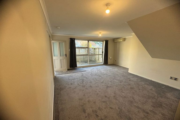 Photo of property in 2 Sim Street, Johnsonville, Wellington, 6037