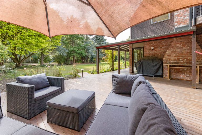 Photo of property in 1118 Tram Road, Swannanoa, Kaiapoi, 7692