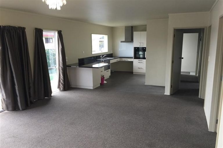 Photo of property in 3/26 Taupata Street, Stoke, Nelson, 7011