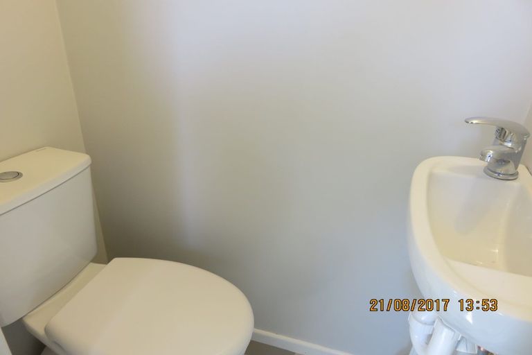 Photo of property in 37 Te Kanawa Crescent, Henderson, Auckland, 0610