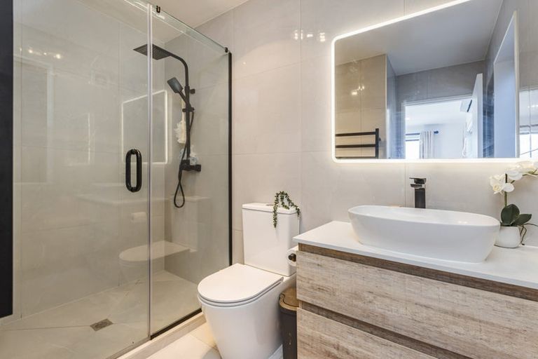 Photo of property in 122b Union Road, Howick, Auckland, 2014