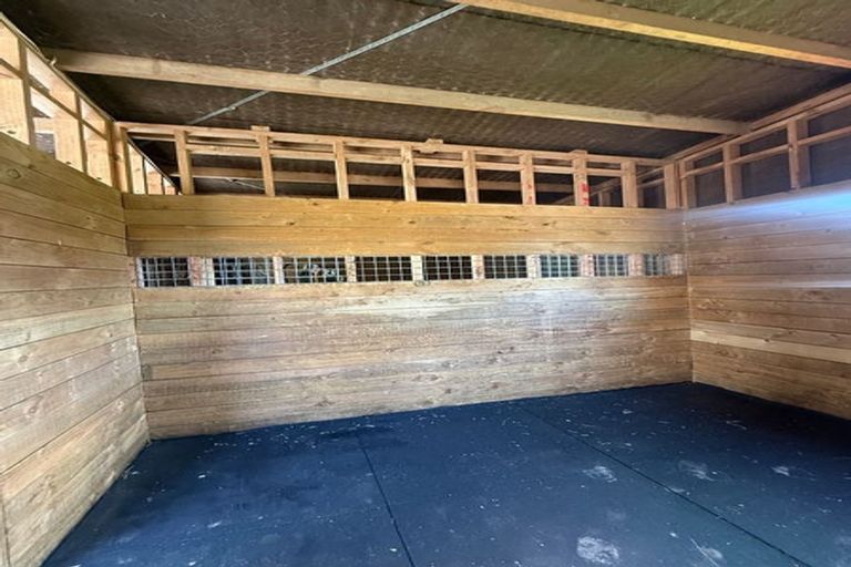 Photo of property in 14 Te Rauparaha Street, Otaki, 5512