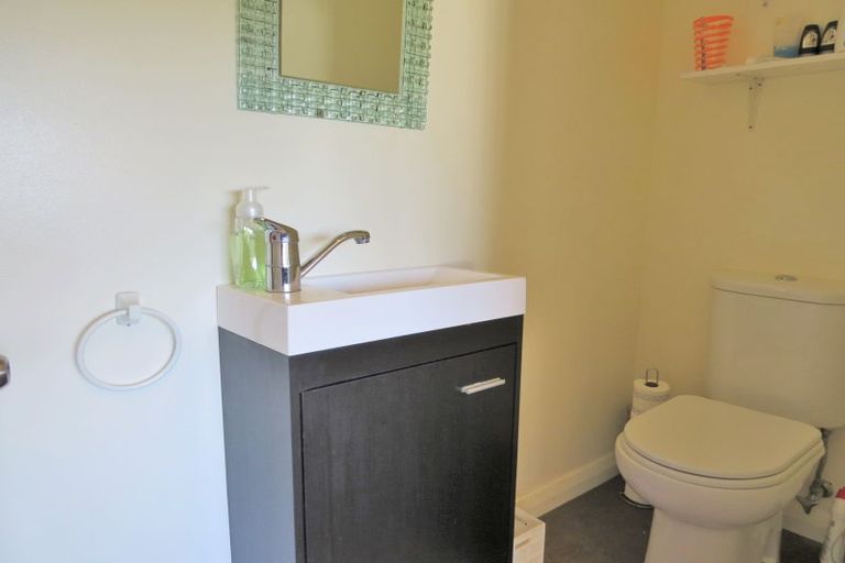 Photo of property in 96b Kent Street, Carterton, 5713