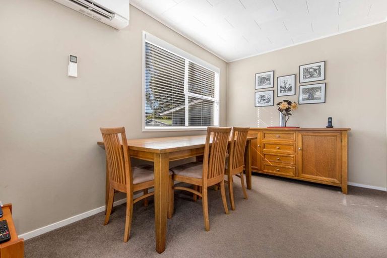 Photo of property in 68 Reelick Avenue, Pakuranga Heights, Auckland, 2010
