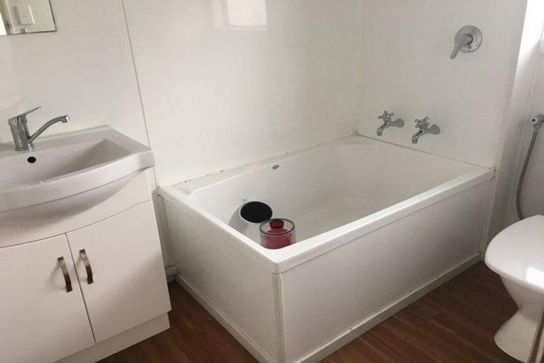 Photo of property in 15 Kitchener Street, Claudelands, Hamilton, 3214