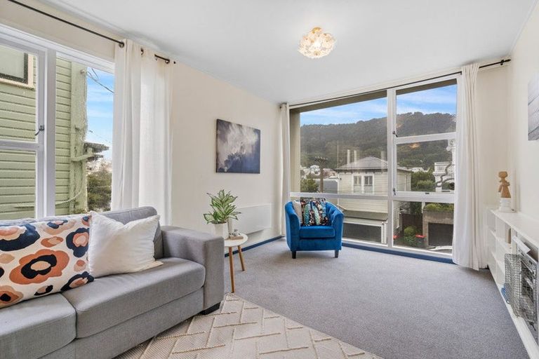Photo of property in Embassy Court, 72 Brougham Street, Mount Victoria, Wellington, 6011
