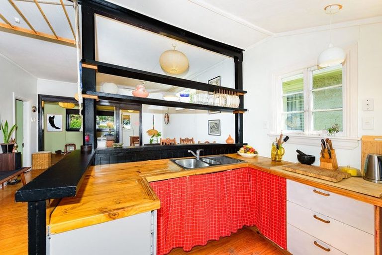 Photo of property in 437 Ferry Road, Woolston, Christchurch, 8023