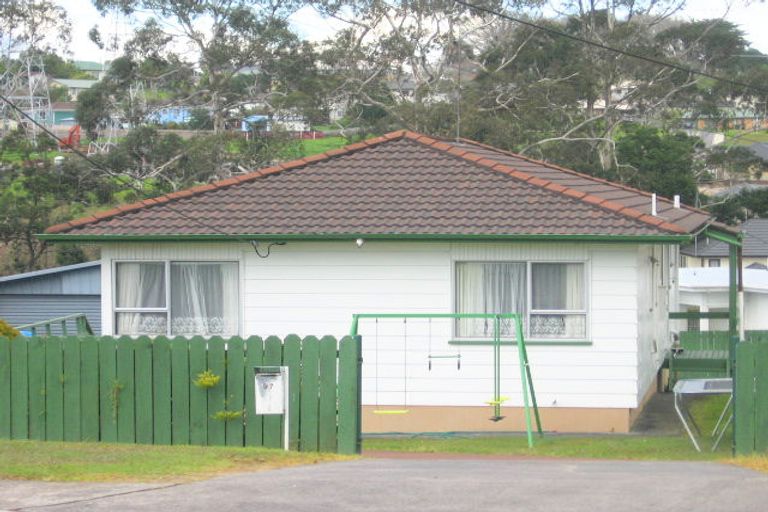 Photo of property in 97 Triangle Road, Massey, Auckland, 0614