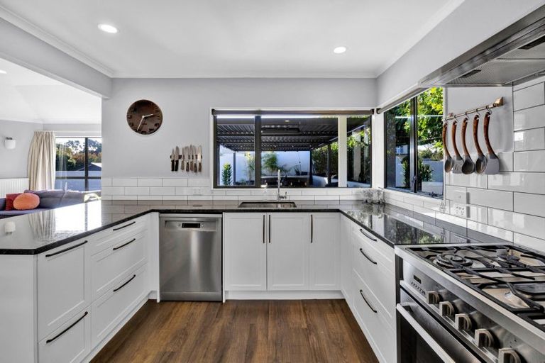 Photo of property in 84 Dorset Avenue, Lynmouth, New Plymouth, 4310