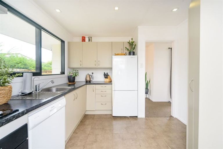 Photo of property in 29 Pencarrow Street, Highbury, Palmerston North, 4412
