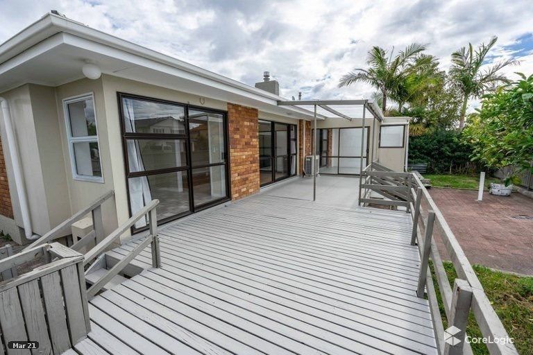 Photo of property in 8 Kulim Avenue, Otumoetai, Tauranga, 3110