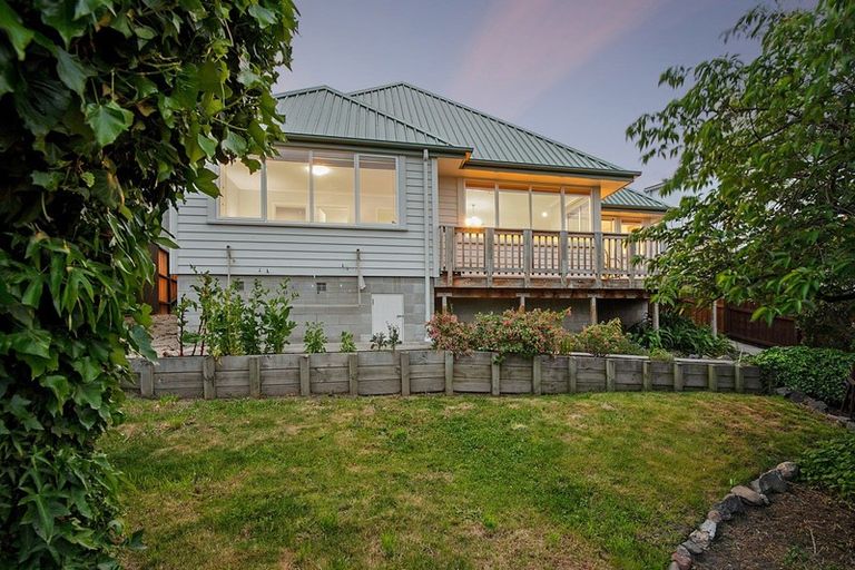 Photo of property in 31 Mount Pleasant Road, Mount Pleasant, Christchurch, 8081