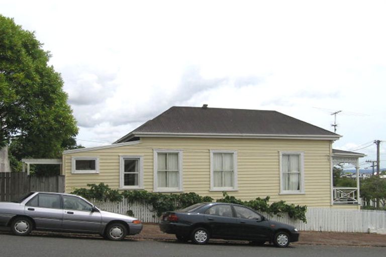 Photo of property in 10 Northland Street, Grey Lynn, Auckland, 1021