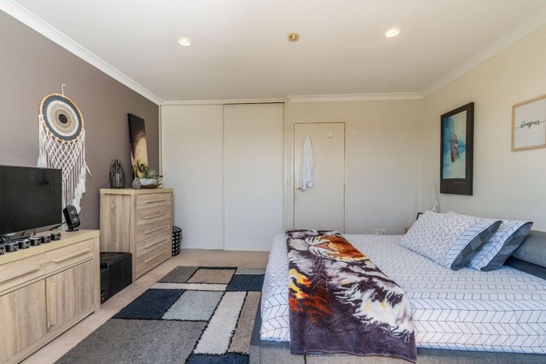 Photo of property in 11/97b Mokoia Road, Birkenhead, Auckland, 0626