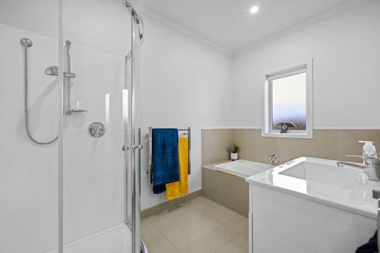 Photo of property in 72 Mataroa Crescent, Flagstaff, Hamilton, 3210